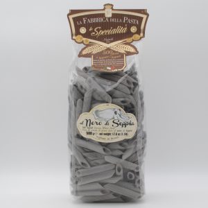 Penne “de zite” rigate with cuttlefish ink